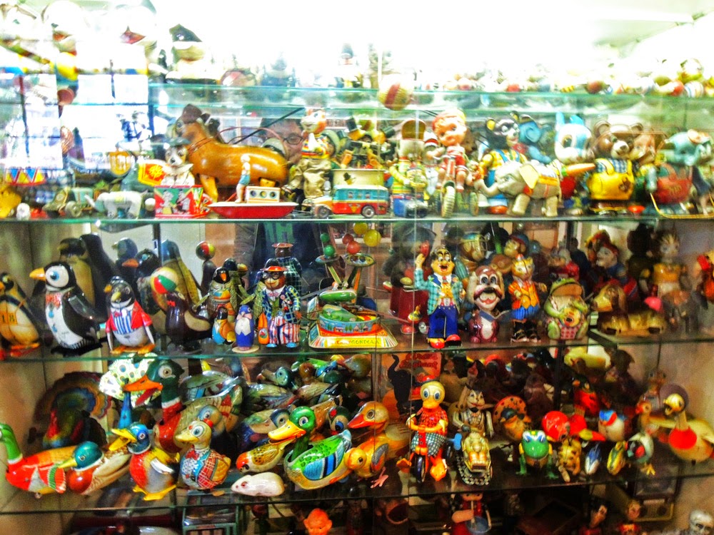 横浜観光【横浜】ブリキのおもちゃの博物館 Yokohama Tinplate Toy Museum