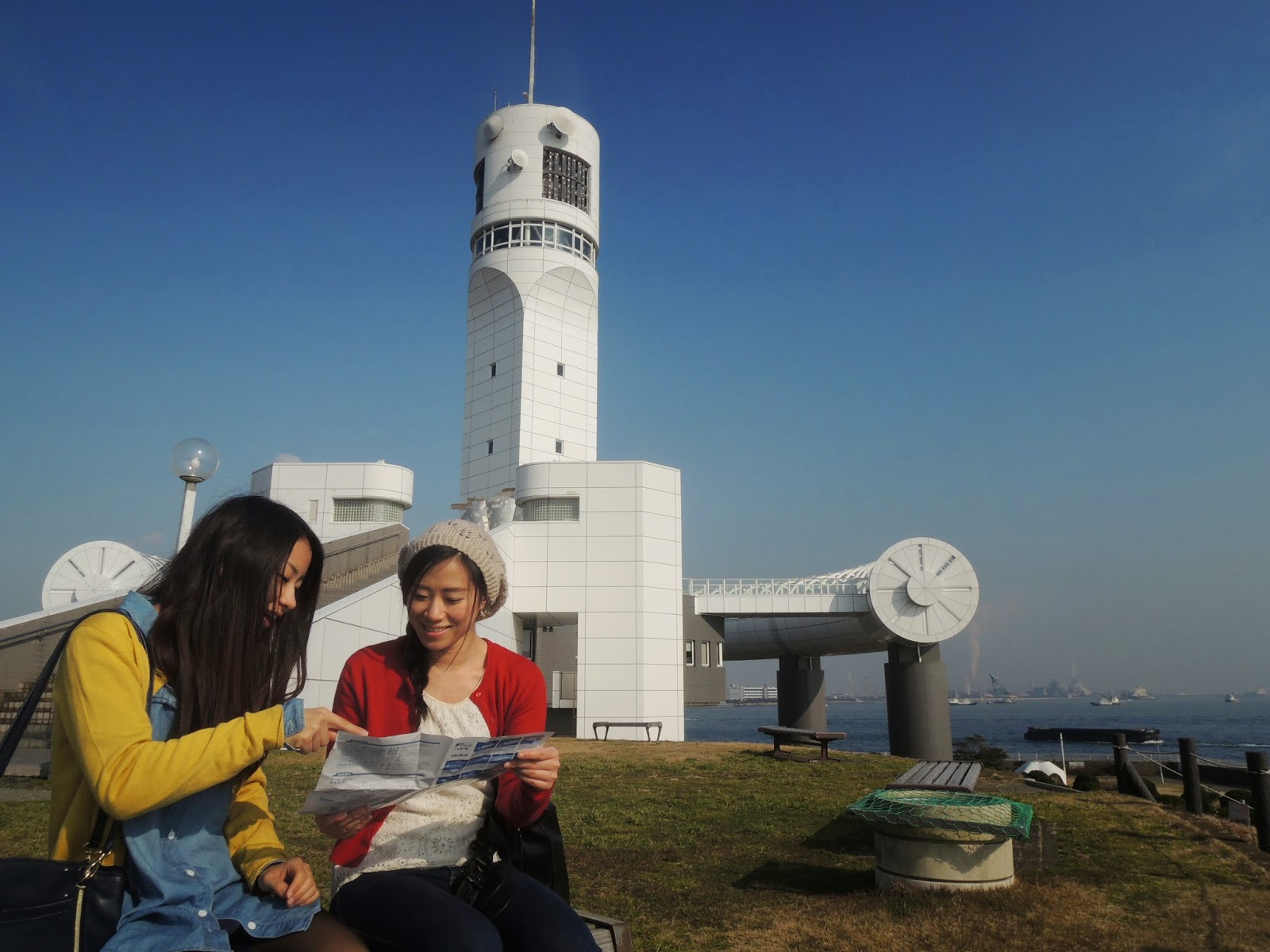 横浜観光【横浜】横浜港シンボルタワー Yokohama Port Symbol tower